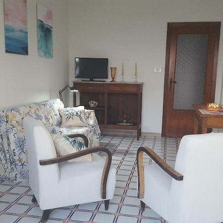 Casa Del Levante Riposto ภายนอก รูปภาพ