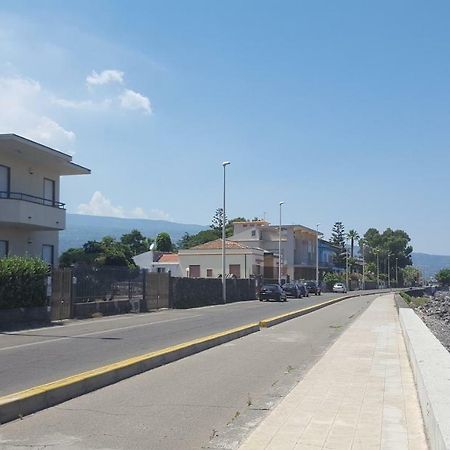 Casa Del Levante Riposto ภายนอก รูปภาพ