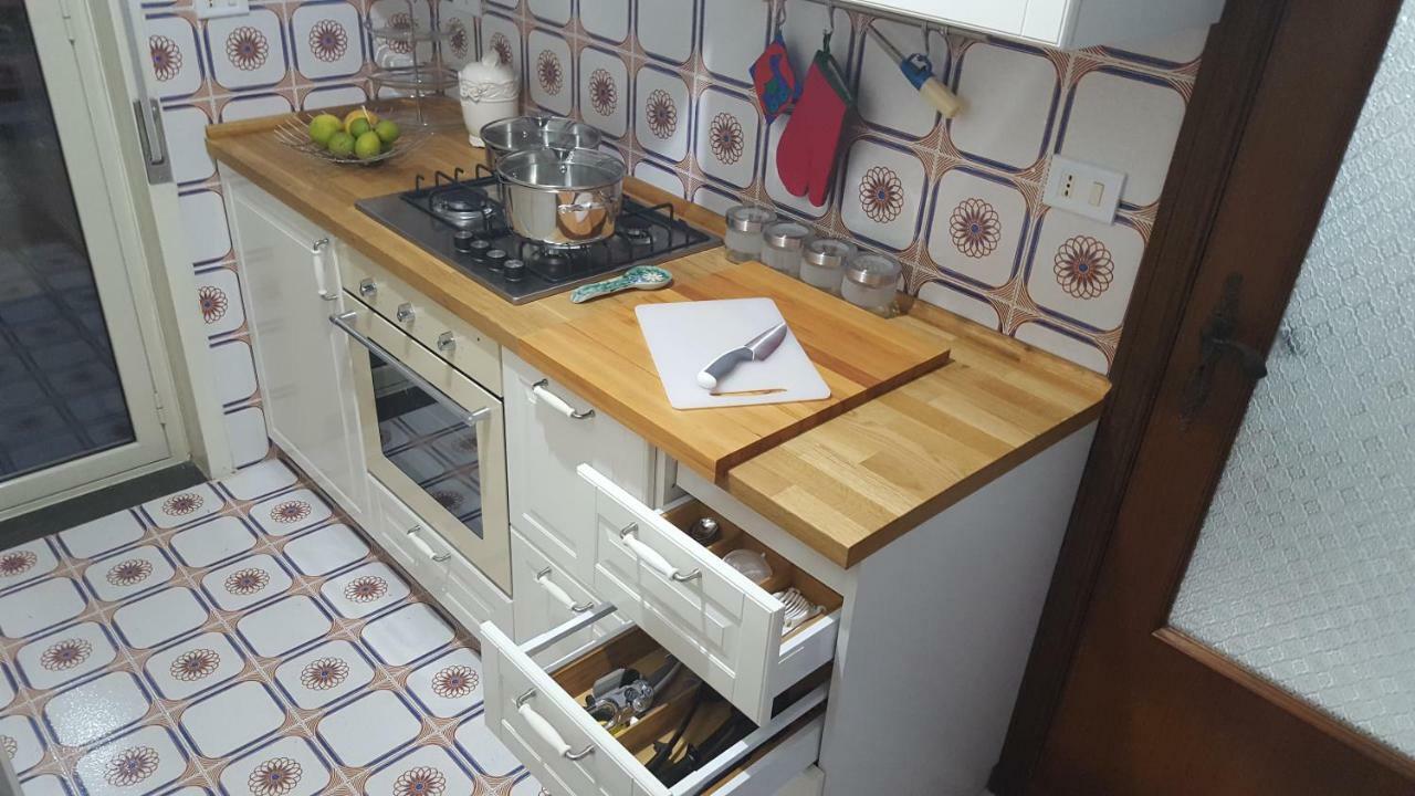 Casa Del Levante Riposto ภายนอก รูปภาพ