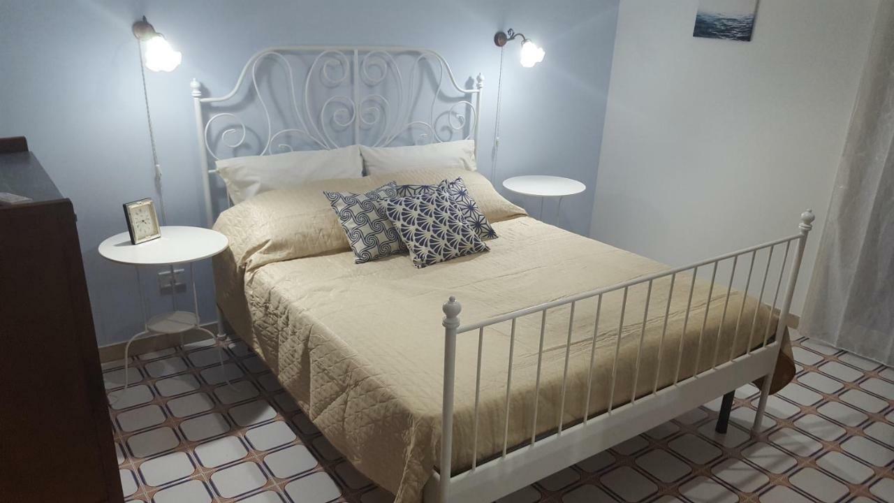 Casa Del Levante Riposto ภายนอก รูปภาพ