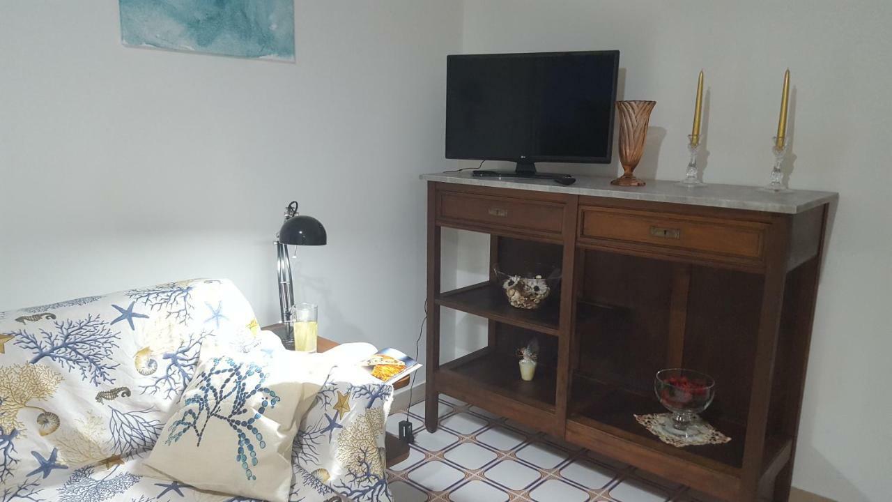 Casa Del Levante Riposto ภายนอก รูปภาพ